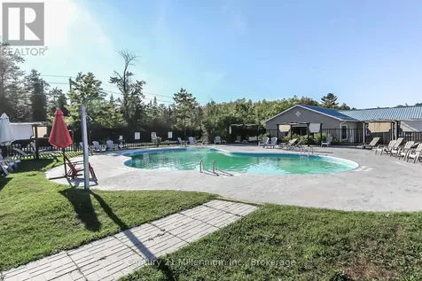 85 Theme Park Drive Wasaga Beach ON L9Z 1X7