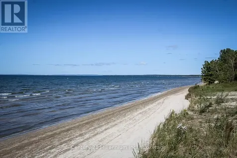 85 Theme Park Drive Wasaga Beach ON L9Z 1X7