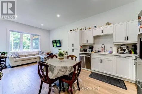 95 Spruce Street Tiny ON L0L 1P1