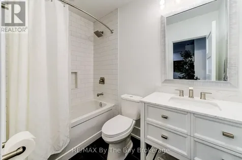 95 Spruce Street Tiny ON L0L 1P1