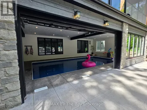 95 Spruce Street Tiny ON L0L 1P1