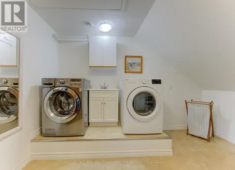 140 Aberdeen Road Waterloo ON N2M 2Y7