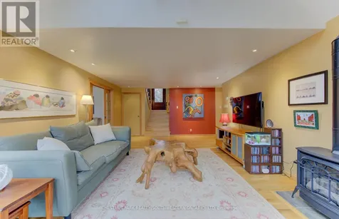 140 Aberdeen Road Waterloo ON N2M 2Y7