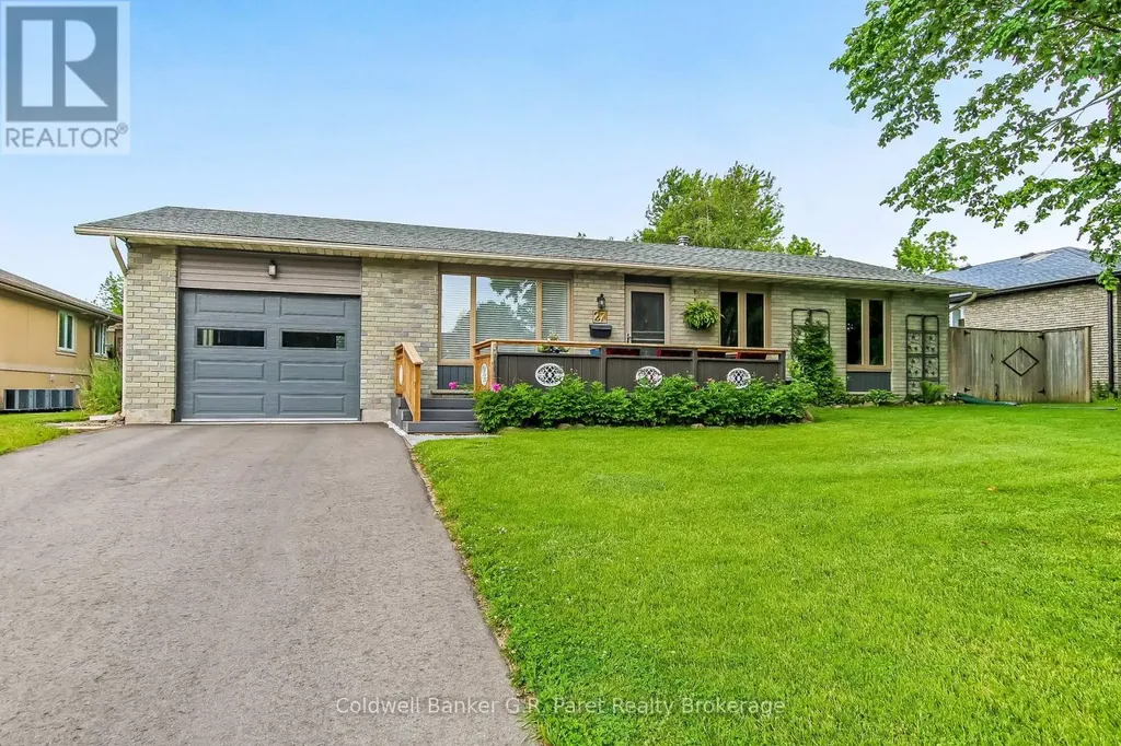 27 Woodcock Drive Tillsonburg ON N4G 4M3