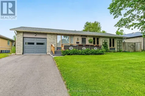 27 Woodcock Drive Tillsonburg ON N4G 4M3