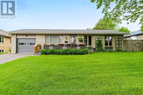 27 Woodcock Drive Tillsonburg ON N4G 4M3