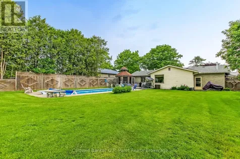 27 Woodcock Drive Tillsonburg ON N4G 4M3