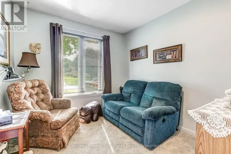 27 Woodcock Drive Tillsonburg ON N4G 4M3
