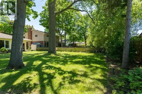 1067 Bel Aire Drive Sarnia ON N7S 3H4