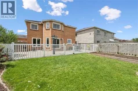 662 Burnett Avenue Cambridge ON N1T 1P1