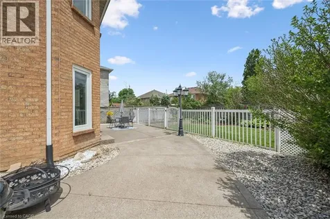 662 Burnett Avenue Cambridge ON N1T 1P1