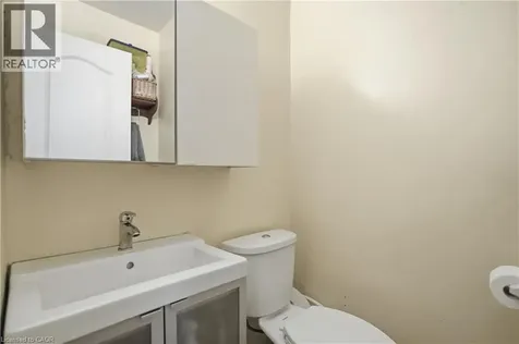 2277 Mountain Grove Avenue Burlington ON L7P 2H8
