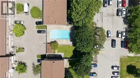 2277 Mountain Grove Avenue Burlington ON L7P 2H8