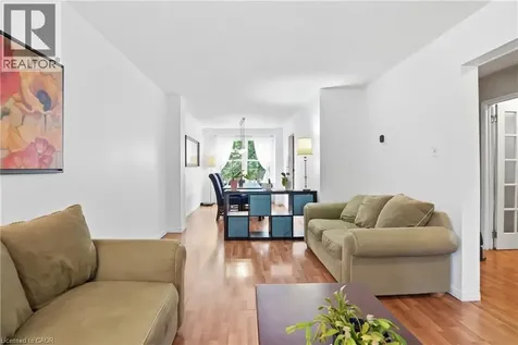 2277 Mountain Grove Avenue Burlington ON L7P 2H8