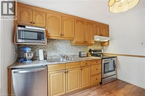 2277 Mountain Grove Avenue Burlington ON L7P 2H8