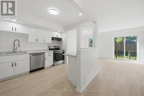 325 West Street North Orillia ON L3V 7P4