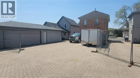 257 St. Clair Street Chatham ON N7L 3J8