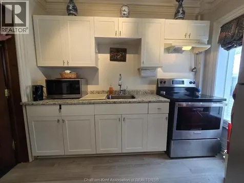 257 St. Clair Street Chatham ON N7L 3J8