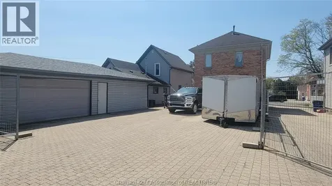 257 St. Clair Street Chatham ON N7L 3J8