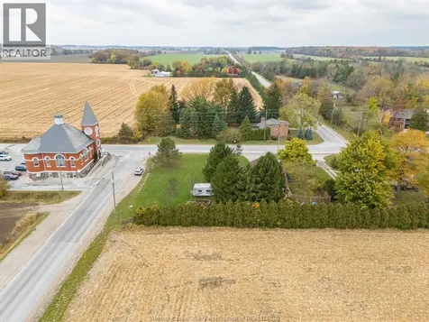 879 Road 2 W Kingsville ON N9Y 2E4