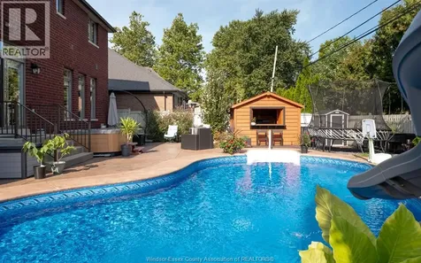 425 Superior Street Lasalle ON N9J 3Z5