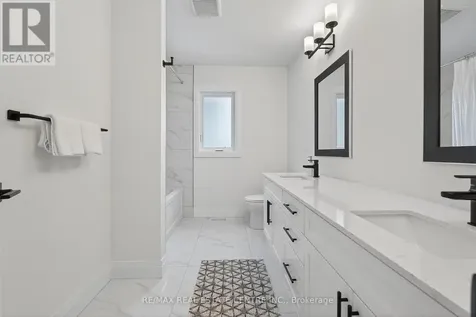 209 Jeffrey Place Kitchener ON N2C 0C2