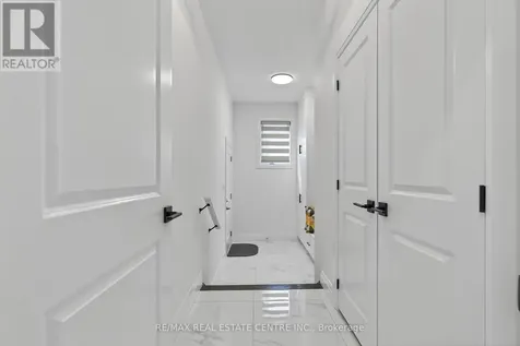 209 Jeffrey Place Kitchener ON N2C 0C2