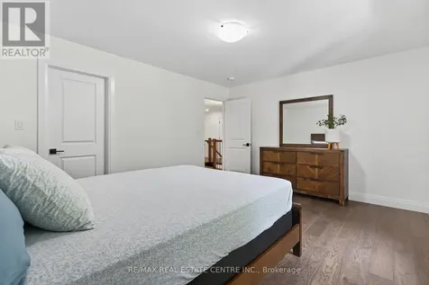 209 Jeffrey Place Kitchener ON N2C 0C2