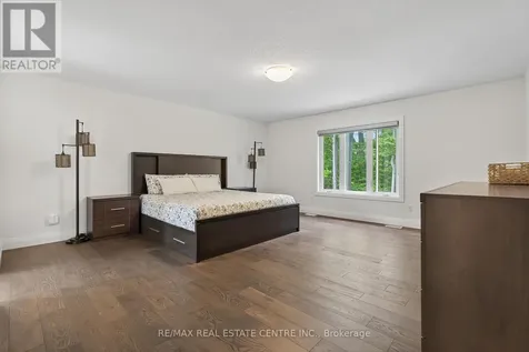 209 Jeffrey Place Kitchener ON N2C 0C2
