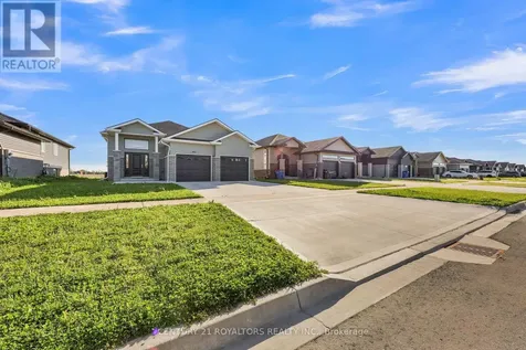 802 Keil Drive Chatham-kent ON N7M 0T4