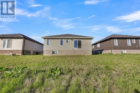 802 Keil Drive Chatham-kent ON N7M 0T4