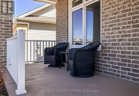865 Tewin Circle Ottawa ON K4A 1K1