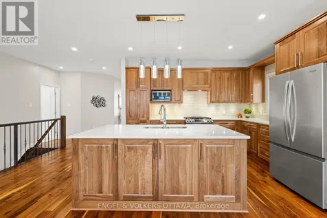 865 Tewin Circle Ottawa ON K4A 1K1