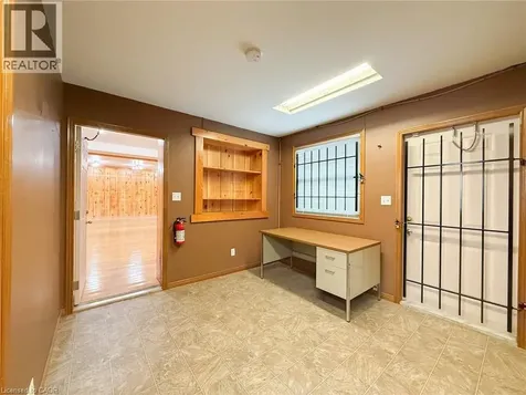 316 Queensway West Simcoe ON N3Y 2N1