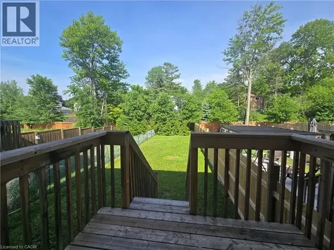 55 Greenwood Drive Angus ON L0M 1B5