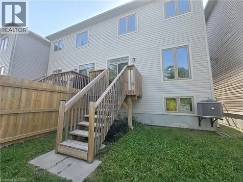 55 Greenwood Drive Angus ON L0M 1B5