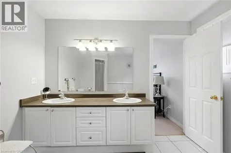 4000 Jarvis Crescent Burlington ON L7M 4K1