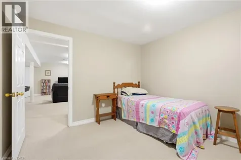 4000 Jarvis Crescent Burlington ON L7M 4K1
