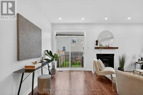 138 Eric Maloney Way Ottawa ON K1T 0R1