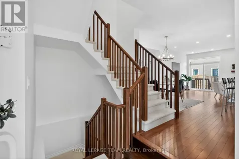 138 Eric Maloney Way Ottawa ON K1T 0R1