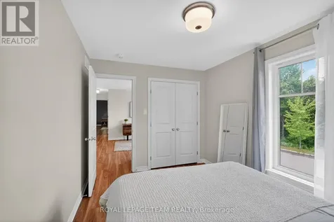 138 Eric Maloney Way Ottawa ON K1T 0R1