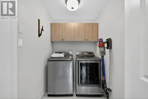 138 Eric Maloney Way Ottawa ON K1T 0R1