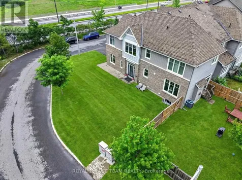 138 Eric Maloney Way Ottawa ON K1T 0R1