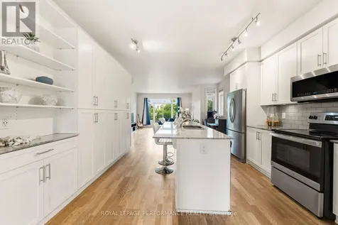 22 Bergeron Private Ottawa ON K1C 0C2