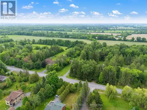 1702 Century Road Ottawa ON K0A 2E0