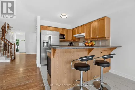 258 Deerfox Drive Ottawa ON K2J 4Z2