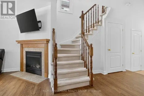 258 Deerfox Drive Ottawa ON K2J 4Z2