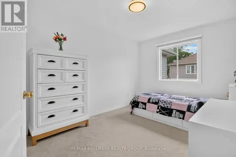 258 Deerfox Drive Ottawa ON K2J 4Z2