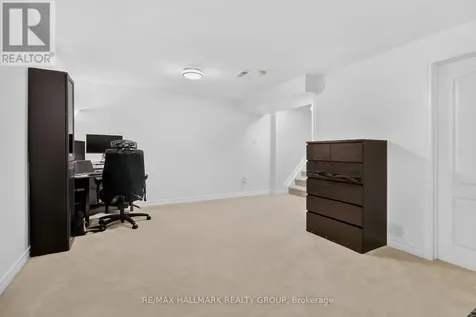 258 Deerfox Drive Ottawa ON K2J 4Z2