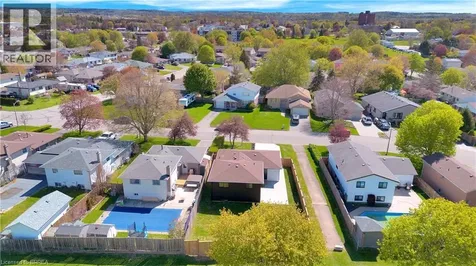 17 Northville Drive Paris ON N3L 3S2